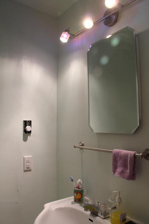 Leah Jane'S Bed & Breakfast Moncton Room photo
